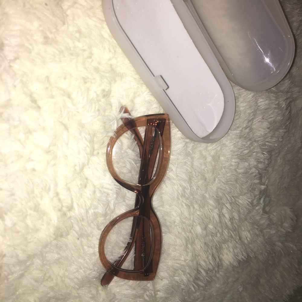 Glass( no prescription)